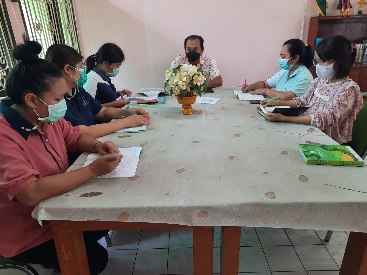 ประชุมเจ้าหน้าที่สำนักงานเกษตรอำเภอ(District Monthly Meeting: DM) ประจำเดือนเมษายน 2565