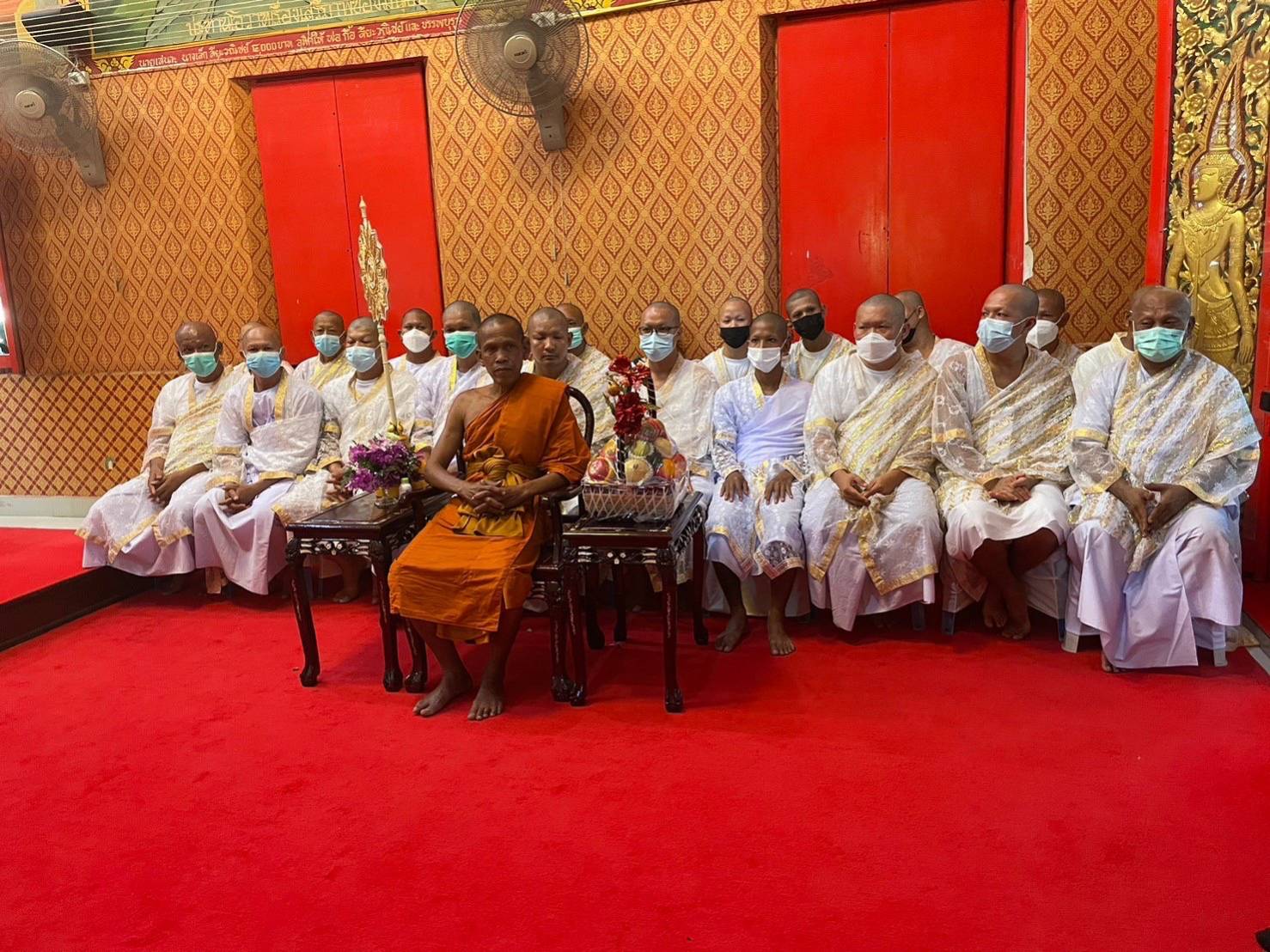 ร่วมพิธีอุปสมบทหมู่ 19 รูป เพื่อถวายเป็นพระราชกุศลแด่พระบาทสมเด็จพระบรมชนกาธิเบศร มหาภูมิพลอดุลยเดชมหาราช  บรมนาถบพิตร