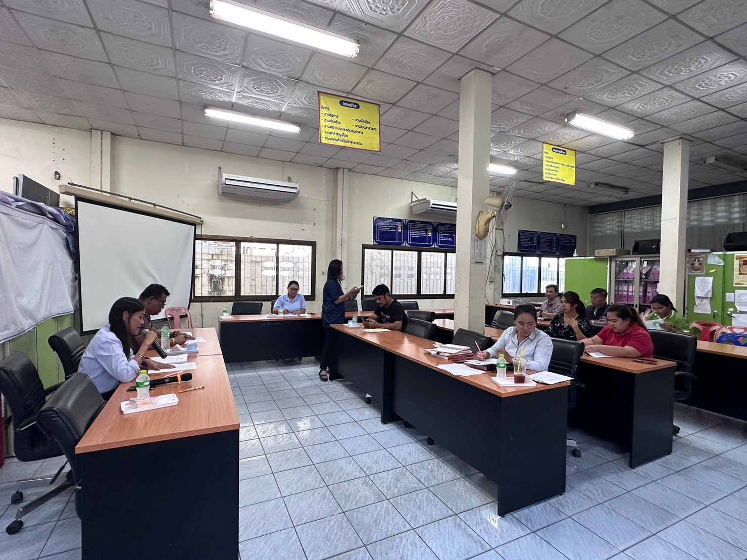 ร่วมประชุมคณะกรรมการติดตามและประเมินผลแผนพัฒนาเทศบาลตำบลพิมพา