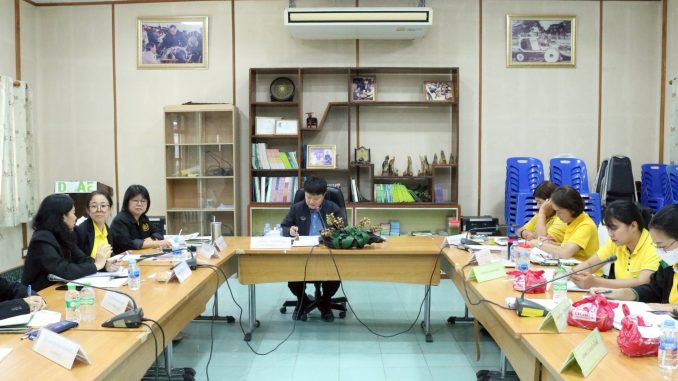 LINE_ALBUM_ประชุมสรุปงานมะม่วง-54-และประชุมเกษตรอ_250630_5
